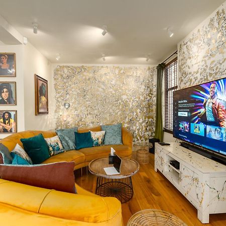City Retreat, Spacious 4 Bed House, Games Room, Parking, Hot Tub & Bbq Кардифф Экстерьер фото