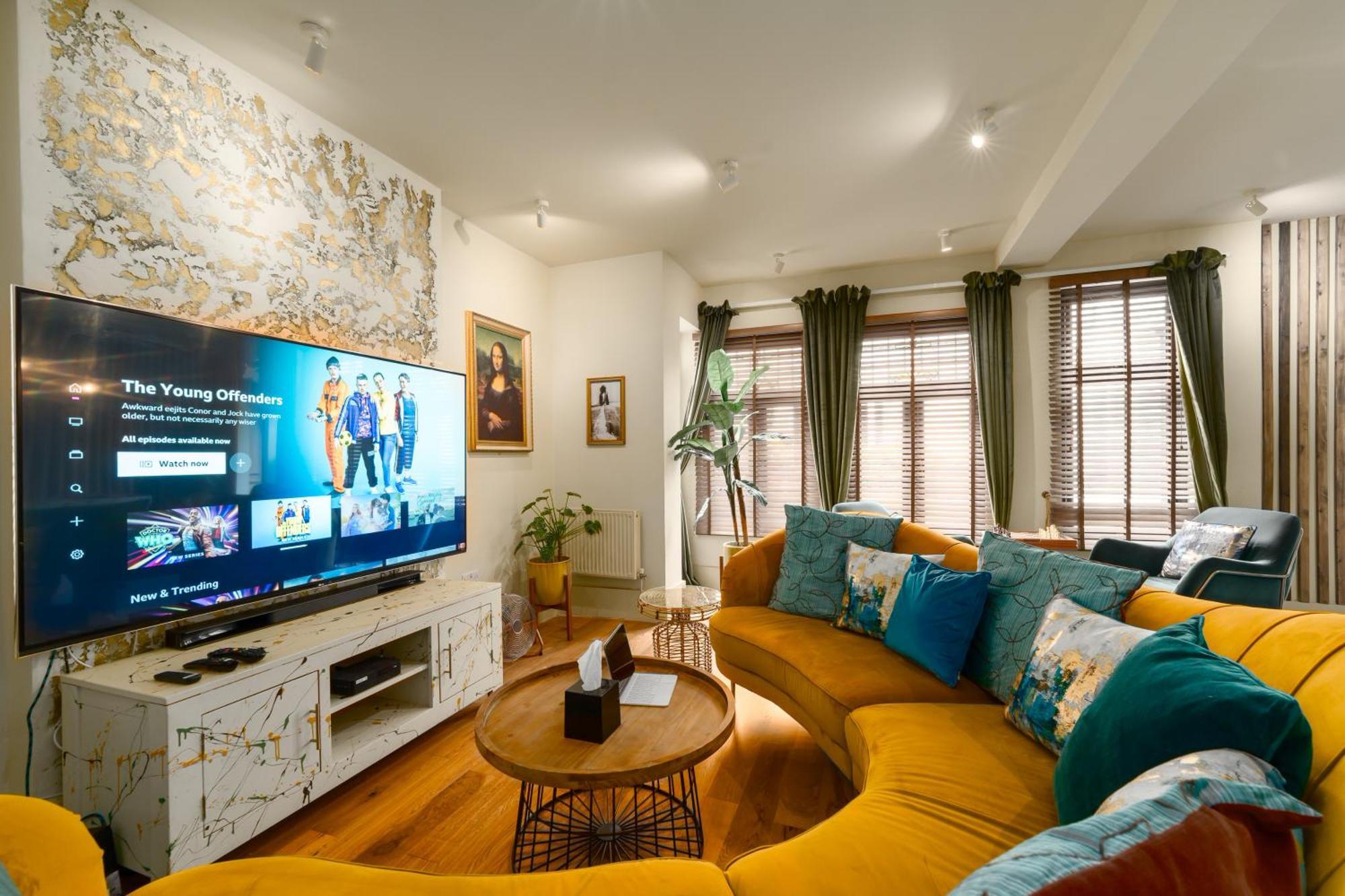 City Retreat, Spacious 4 Bed House, Games Room, Parking, Hot Tub & Bbq Кардифф Экстерьер фото