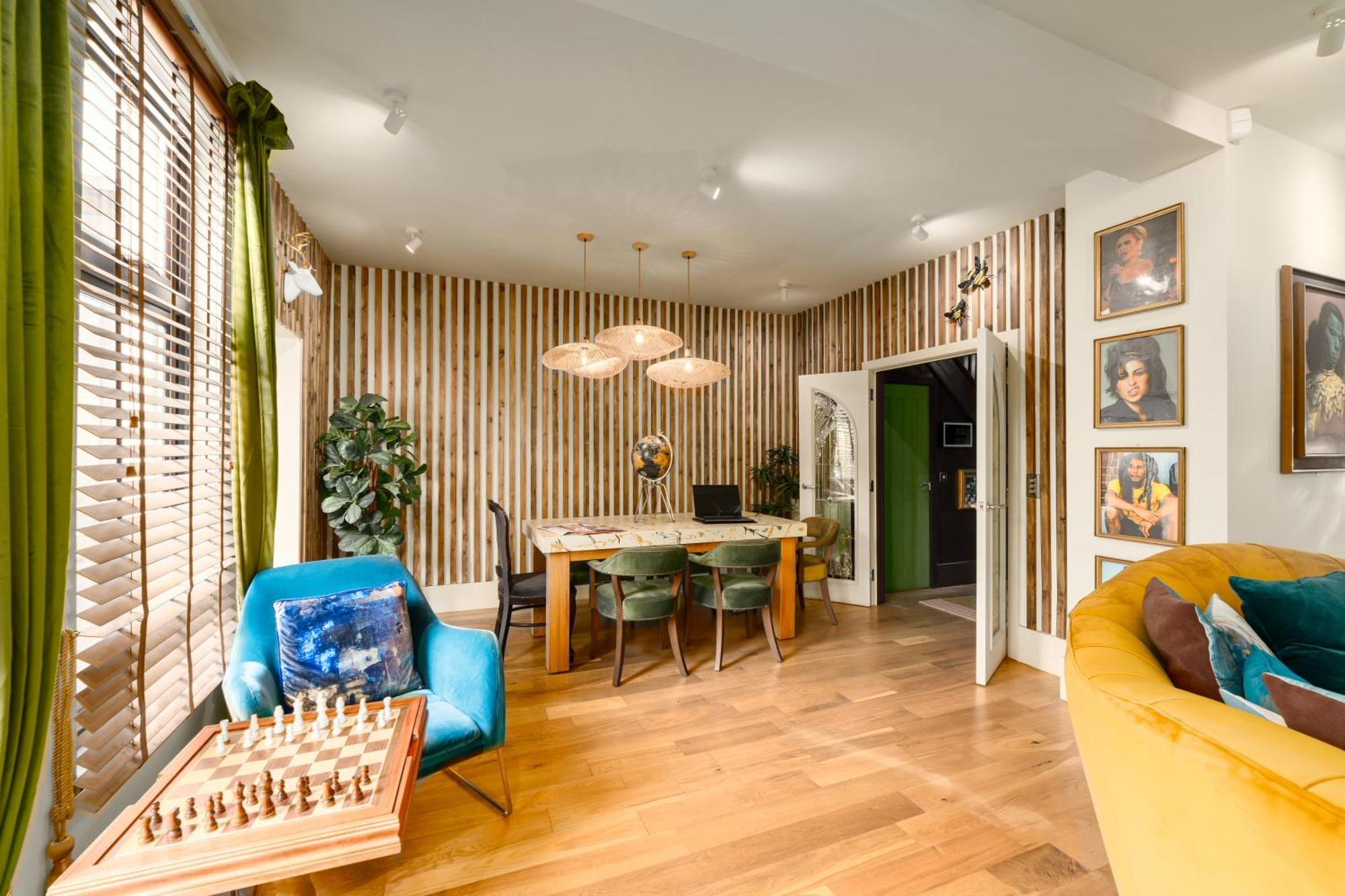 City Retreat, Spacious 4 Bed House, Games Room, Parking, Hot Tub & Bbq Кардифф Экстерьер фото