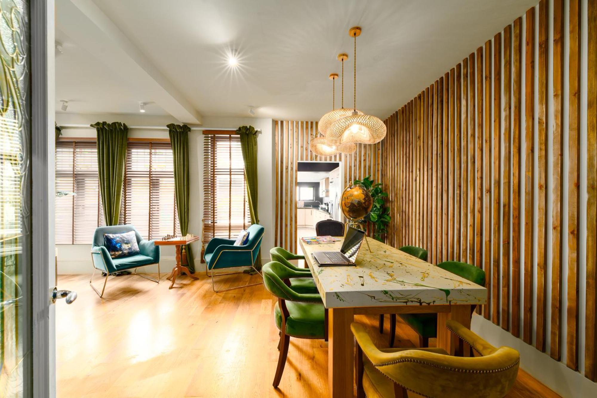 City Retreat, Spacious 4 Bed House, Games Room, Parking, Hot Tub & Bbq Кардифф Экстерьер фото