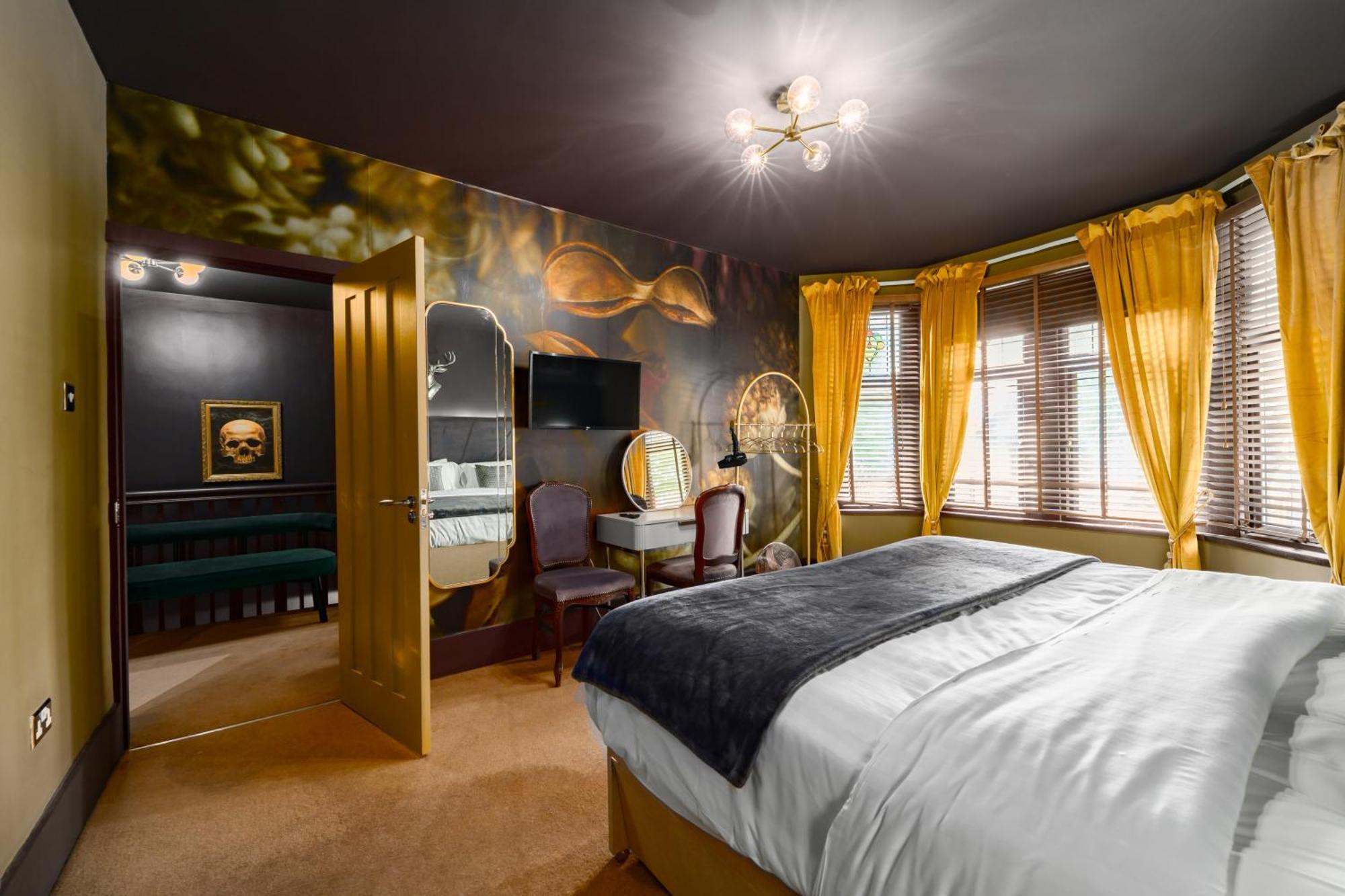 City Retreat, Spacious 4 Bed House, Games Room, Parking, Hot Tub & Bbq Кардифф Экстерьер фото