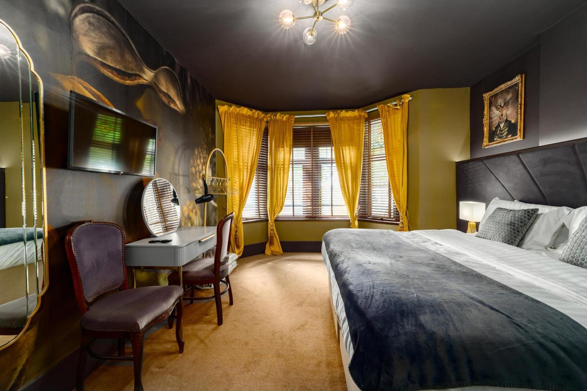 City Retreat, Spacious 4 Bed House, Games Room, Parking, Hot Tub & Bbq Кардифф Экстерьер фото